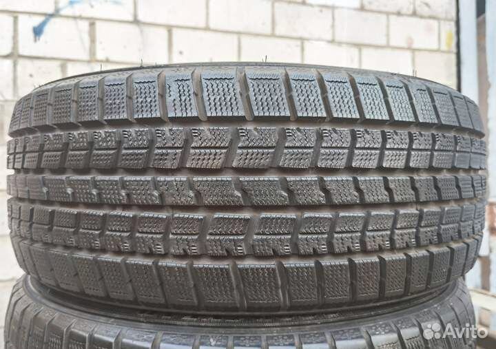 Goodyear Ice Navi 7 225/45 R18 108H