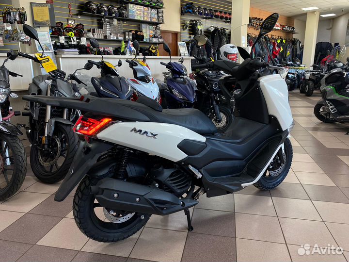 Скутер Vento MAX