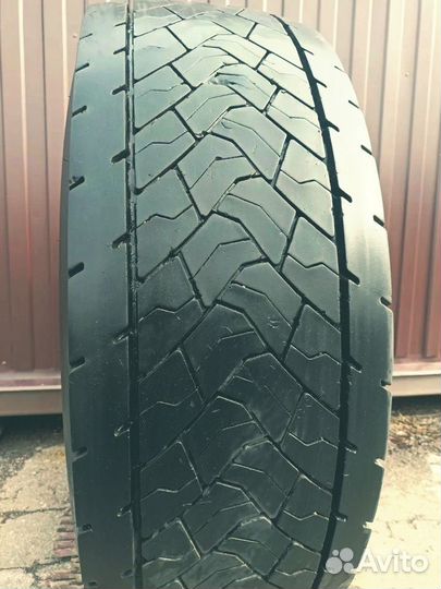 Goodyear kmax D 315/70
