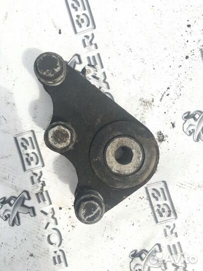 Кронштейн кпп Боксер Peugeot Boxer3