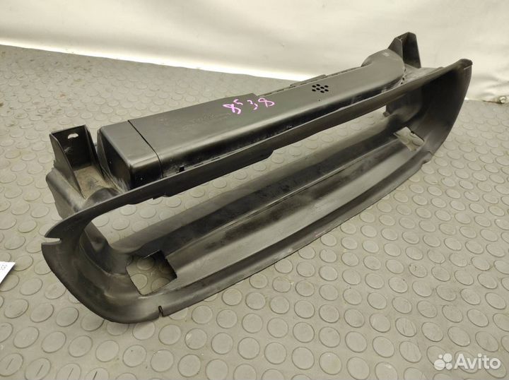 Дефлектор радиатора Volvo V50 MW43 B4204S3 2.0