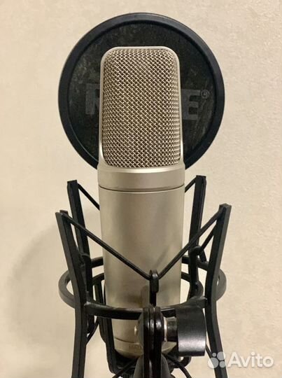 Студийный микрофон Rode NT2-A