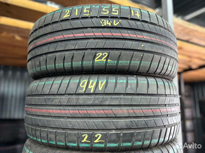 Bridgestone Turanza T005 215/55 R17