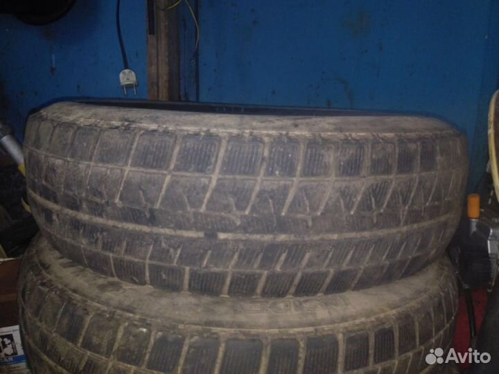 Bridgestone Blizzak Revo GZ 175/70 R14