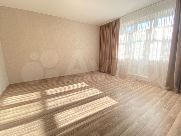 2-к. квартира, 54,3 м², 5/10 эт.