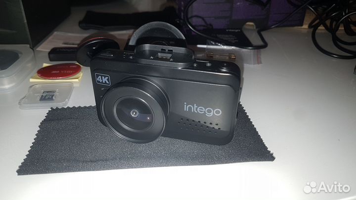 Видеорегистратор с GPS камерами Intego Kite 2 4К