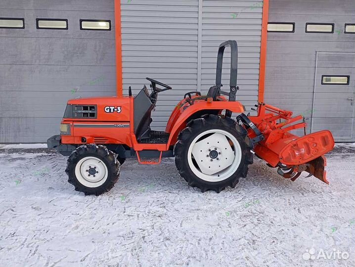 Мини-трактор Kubota GT3, 2004