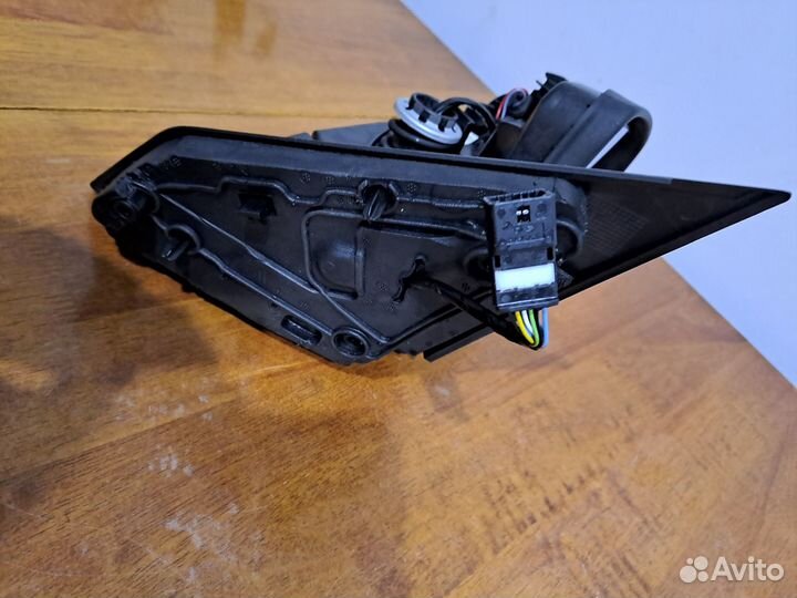 Новое зеркало заднего вида правое LADA Xray