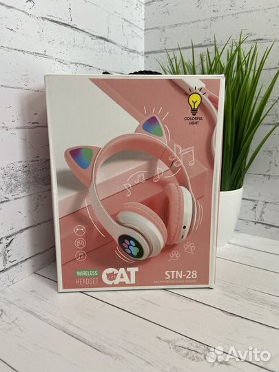 Беспроводные наушники со светящимися ушками Новые