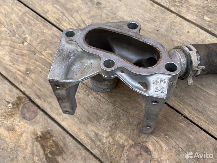 Флянец охлаждения Ford Fusion 1.4