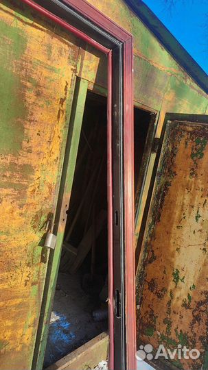 Дверь стальная