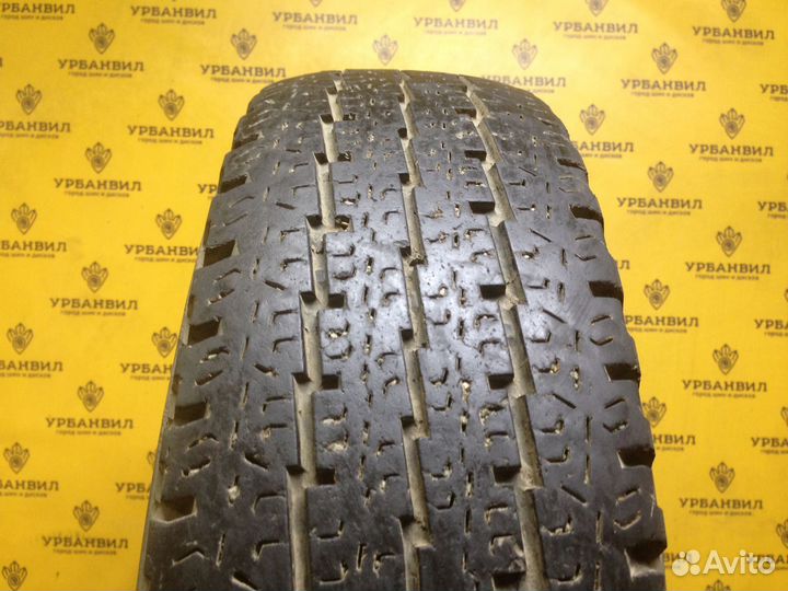Michelin Agilis 81 185 R14 102R