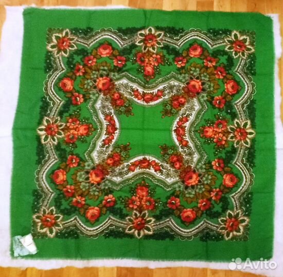 Новый павловский платок СССР