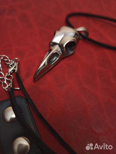Череп Ворона нержавеющая сталь на шнурке