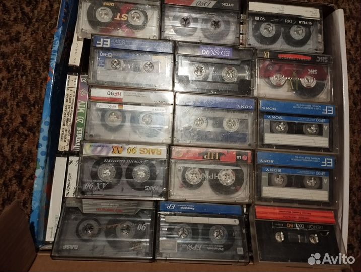 Аудиокассеты с записью