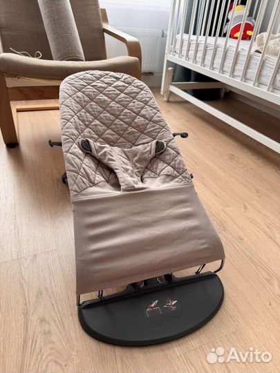 Шезлонг Babybjorn