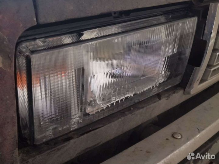 Фара правая ваз 2105-2107