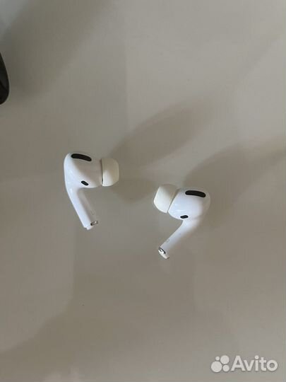 Наушники airpods pro 1 правый или левый оригинал