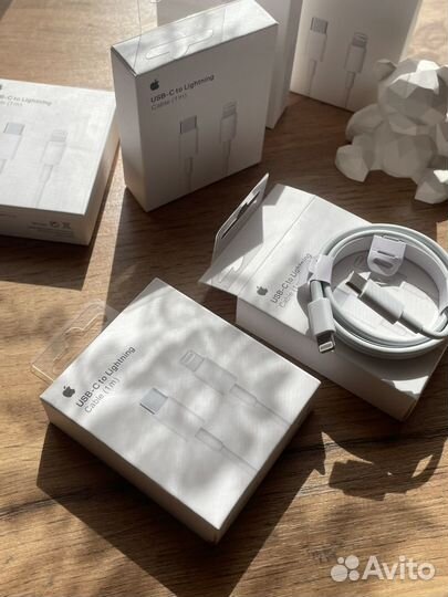Кабель Lightning to Type-С