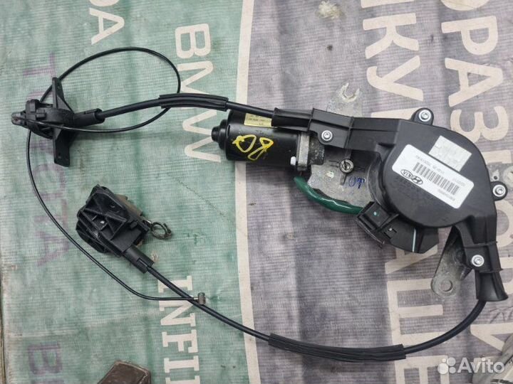 Электропривод сдвижной двери левый Kia Carnival 3