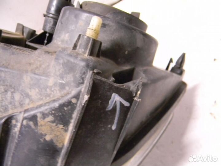 Фара правая Duster 2012