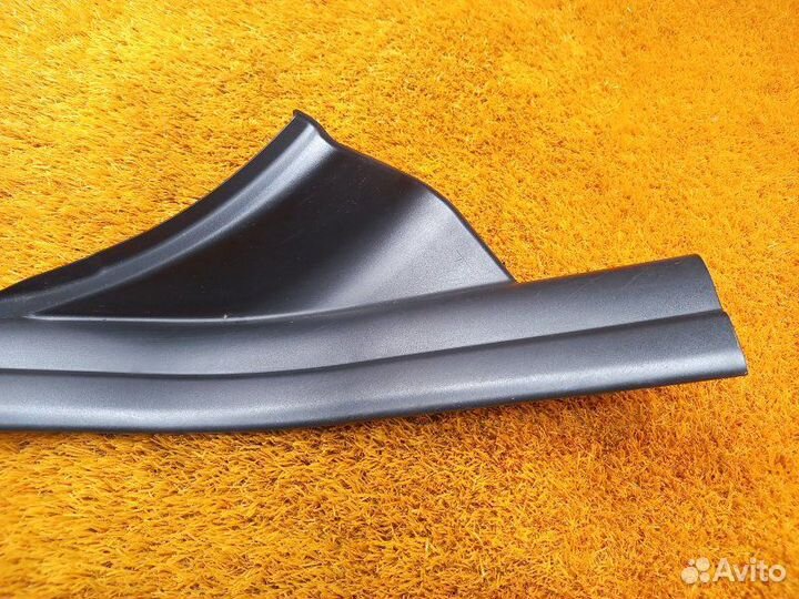 Накладка на порог салона задняя правая Bmw X3 E83