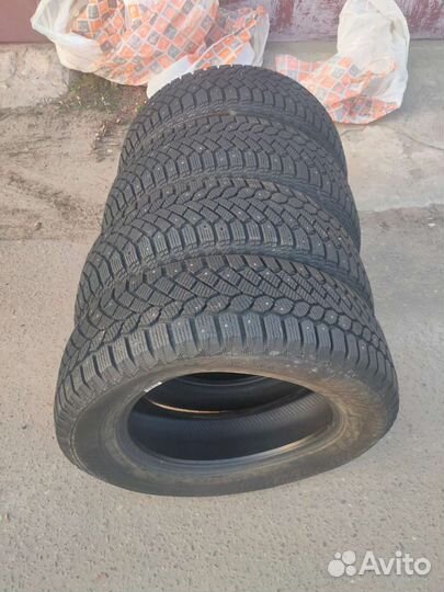 Gislaved Nord Frost 200 225/65 R17 106