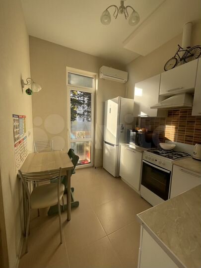 2-к. квартира, 47 м², 2/4 эт.