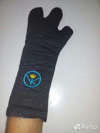 Перчатки для игры с котами