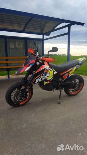KTM 690 SM