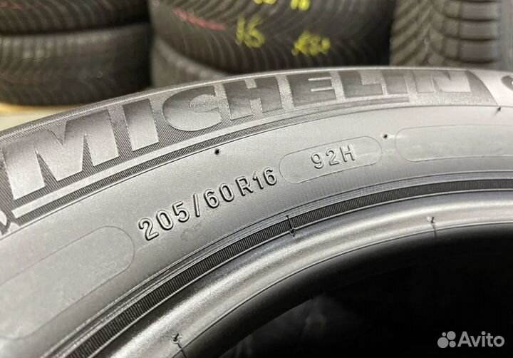 Michelin Alpin 4 205/60 R16 92H