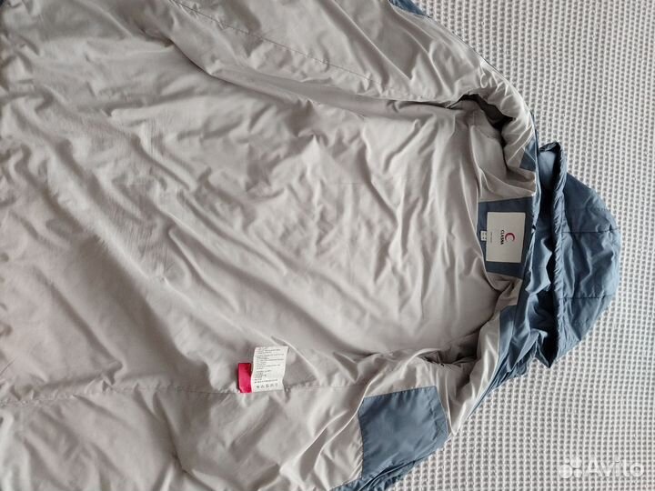 Куртка женская демисезонная с капюшоном