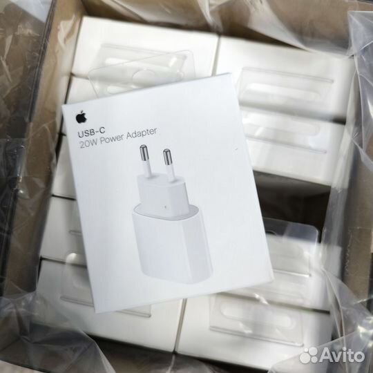 Power Adapter 20W USB-C оригинал