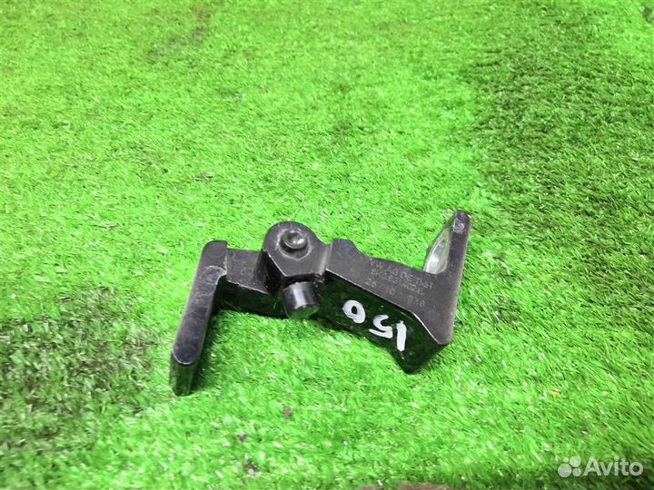 Петля двери правая Audi A5 /S5 Coupe/Sportback 20