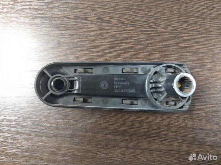 Ручка стеклоподъемника Volkswagen Passat B3
