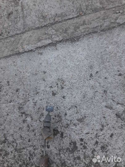 Тросик люка топливного бака, TLC 100