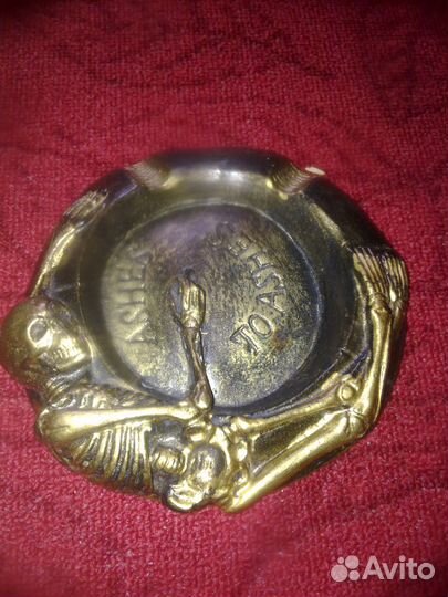 Пепельница