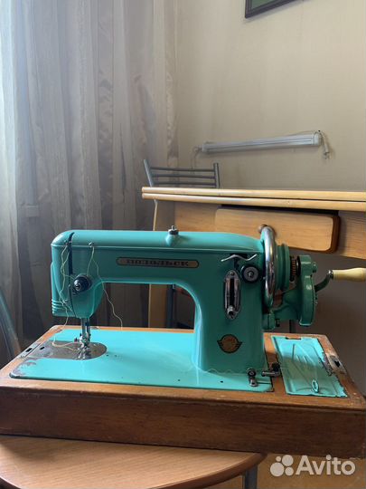 Швейная машина подольск ручная