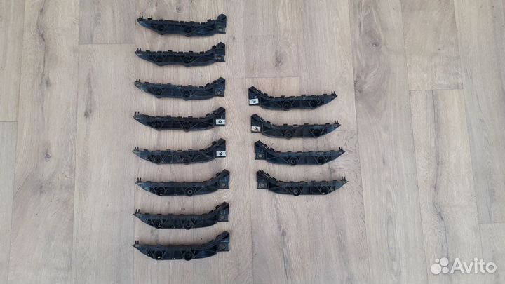 Кронштейн переднего бампера Honda Civic 8 2009