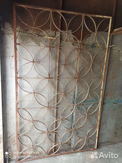 Решетка.для окна,очень тяжёлая