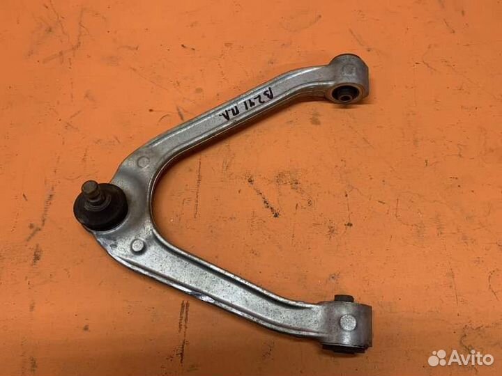 Рычаг подвески верхний передний левый Infiniti