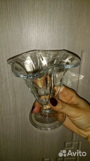 Стеклянная креманка