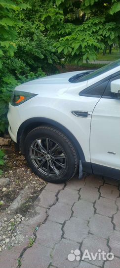 Ford Kuga 1.5 AT, 2016, 103 000 км