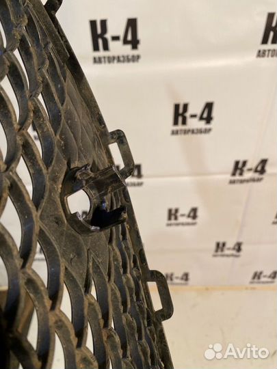 Решетка в бампер передняя Mercedes-Benz S-Class