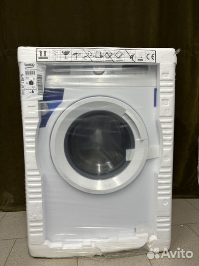 Стиральная машина Beko WRE 6512 BWW