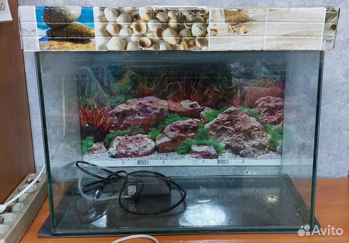 Аквариум с крышкой