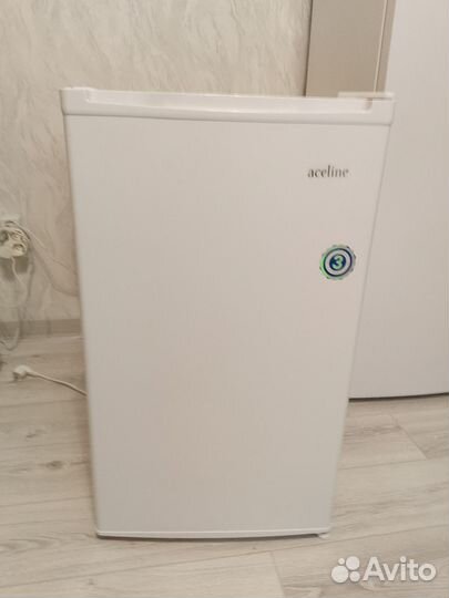 Холодильник маленький