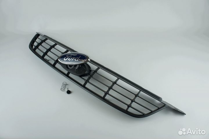 Решетка радиатора Ford Focus 2
