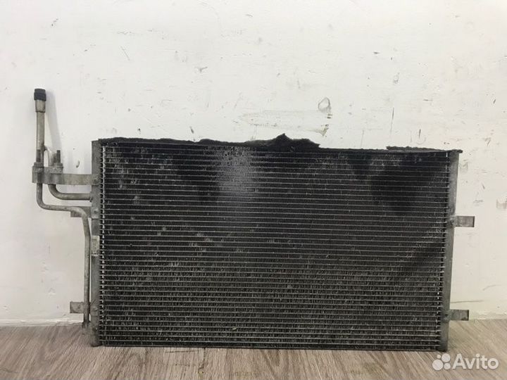 Радиатор кондиционера Ford Focus 2 хетчбэк 5-ти
