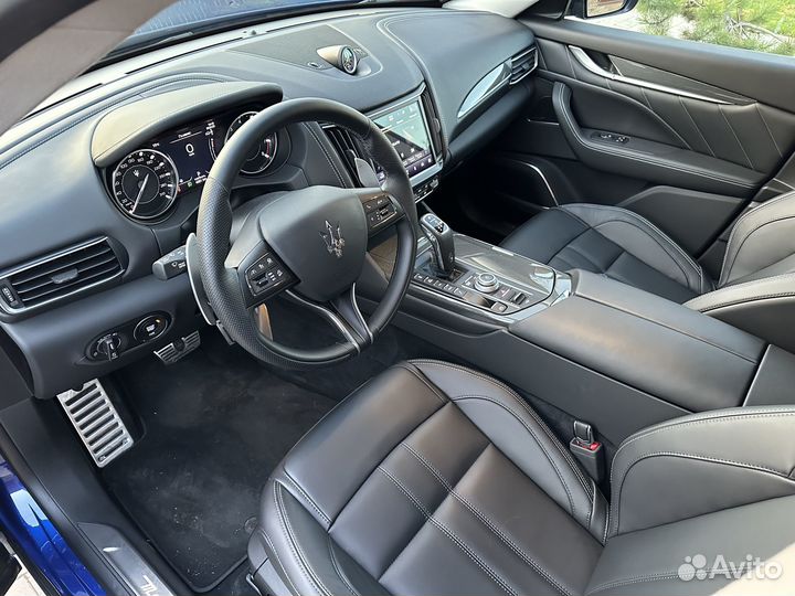 Maserati Levante 3.0 AT, 2021, 10 000 км
